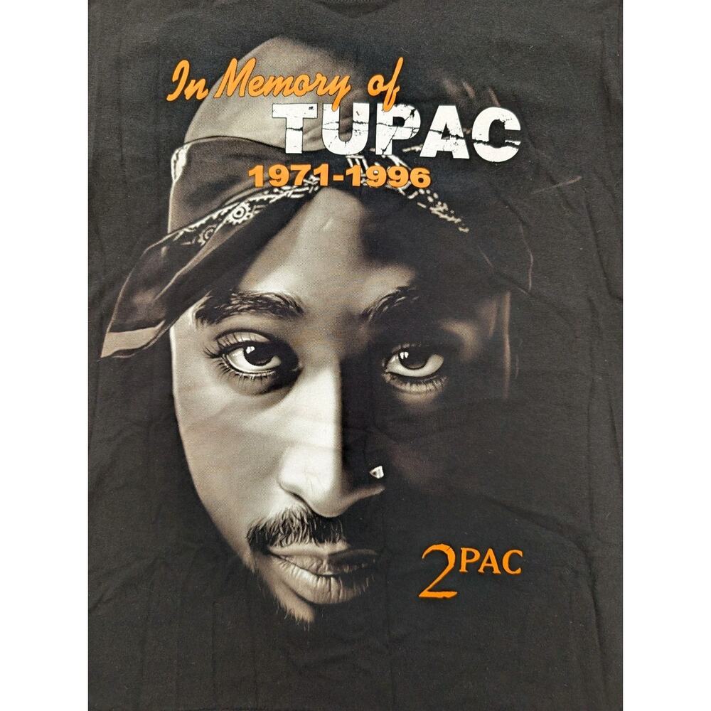 Vintage Tupac Shakur In Memory Of 1971–1996 Tribute T-Shirt by The Roxx Label S